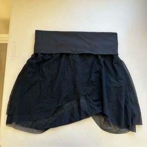 ❌SOLD❌ lululemon sheer over skirt